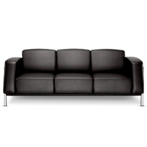 chairshop.bg предлага Триместен диван Classic | Комфорт и дизайн защото ние знаем какво е важно за Вас.